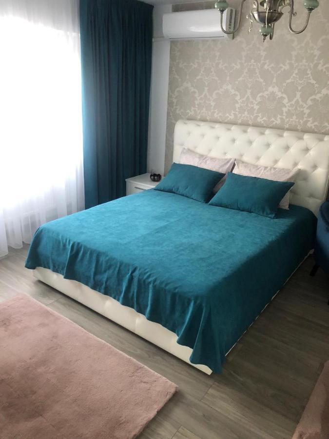 בראליה Tudor Apartment מראה חיצוני תמונה